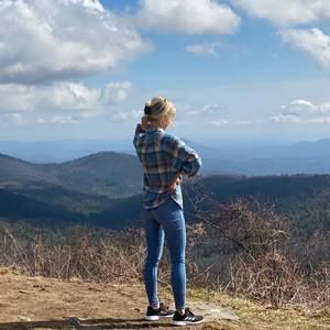 Meet your Posher, Maddy